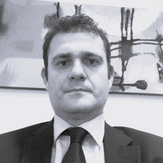 Julio Cobos — VARSOM Founding Partner